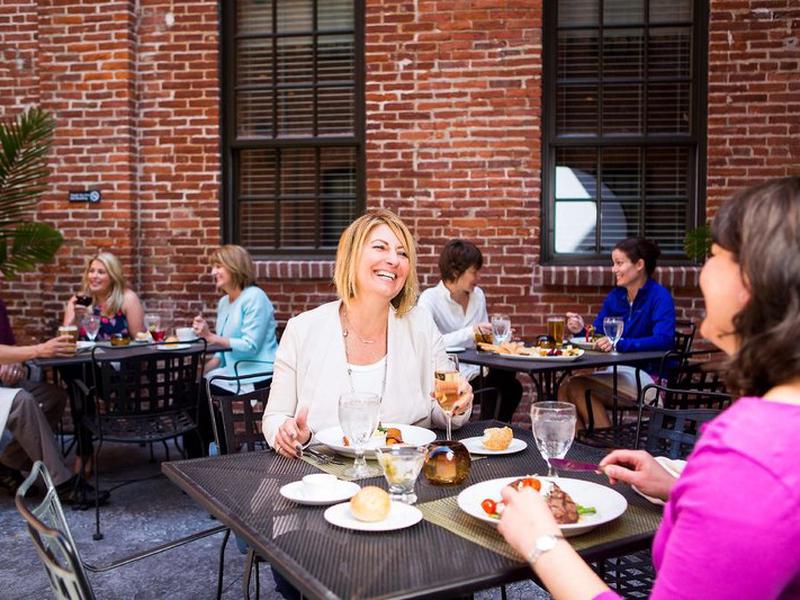 6105E9CF0CB0848B7A4CB1F7636AD2BA