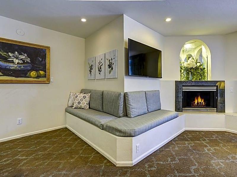 77E68750DB3CA64D92B72EFB0101351D