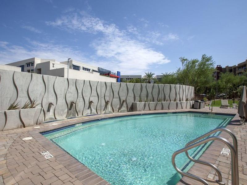 75C086C29D7084A308521BF54A1B5C11