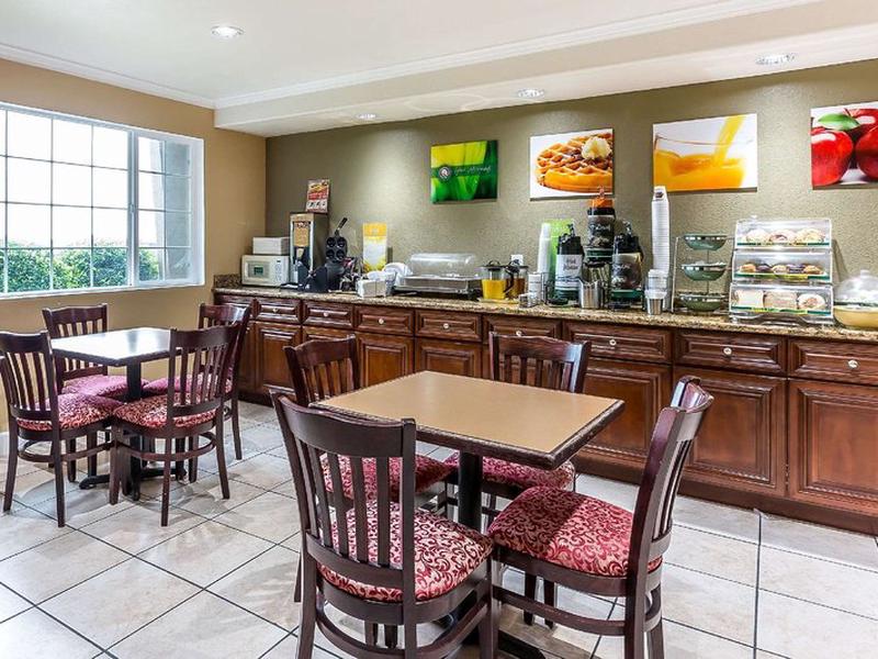 C1E2FCFCC91E54991D153487B654B7EA