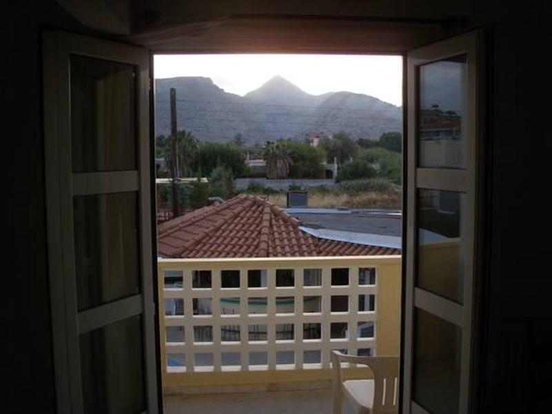 DB4E625FDFA2A32EB15E91C0D29668EA