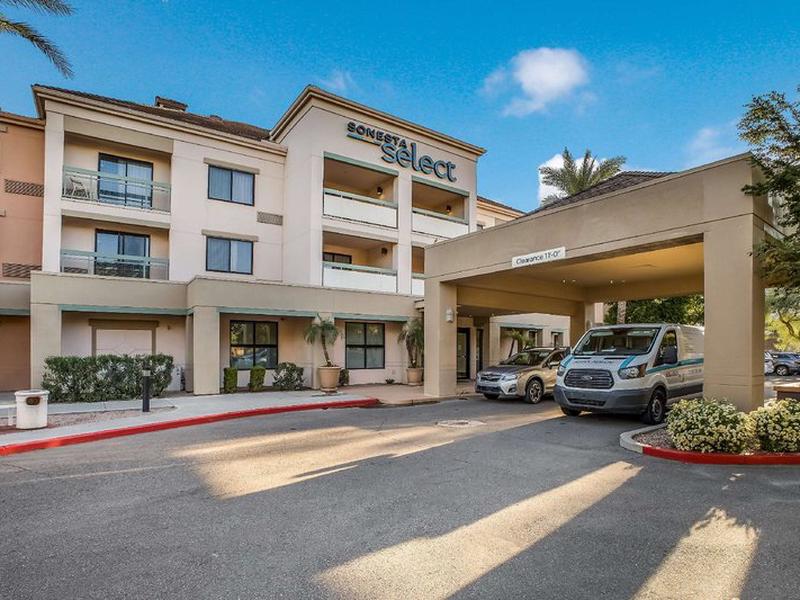 BB54C32851CC2EC026FAD53D591C3592