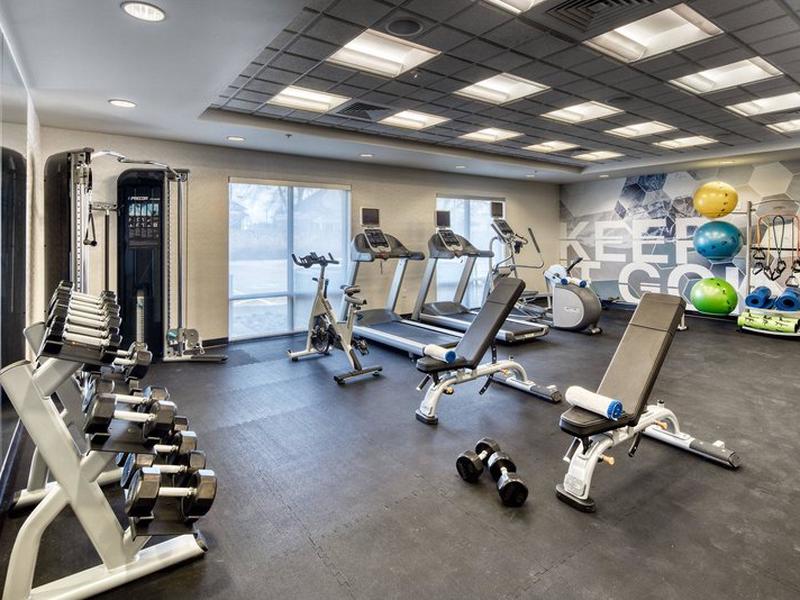 9B0DB9FAAD3F27C5AB01D9140790FC9E