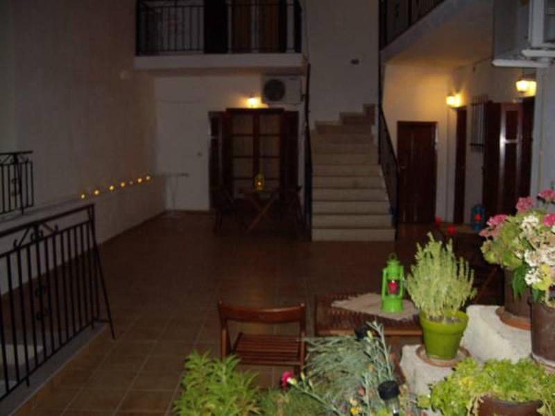 CC8363ADB4B21EA9ADD2927CB4B1D0FE