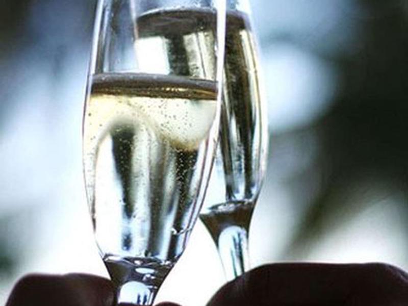 96A57FAB722A90F5DD97B26C664647FA