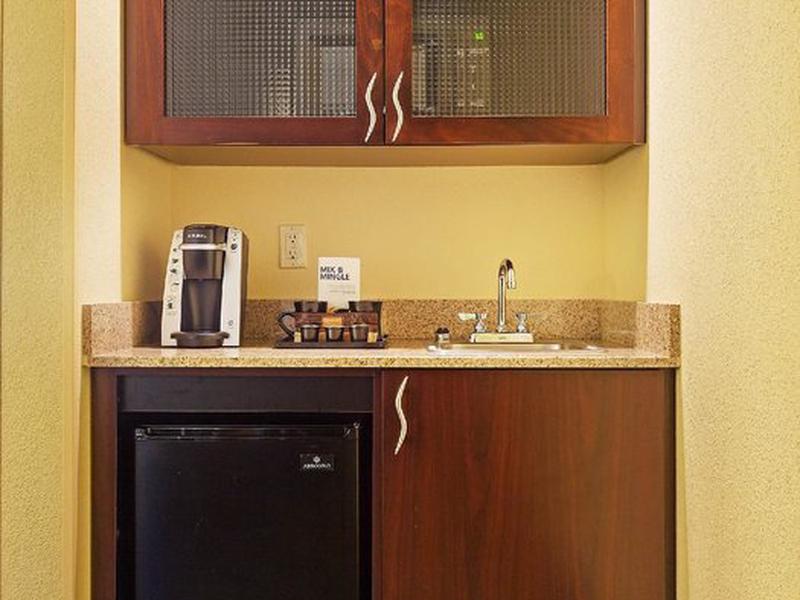 34751C76D50B064166CAC816BD1586C7