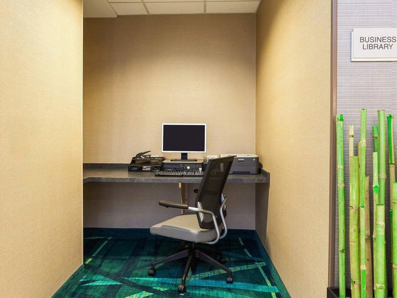 3E7187A6F9F020E331640765D1CCCD95