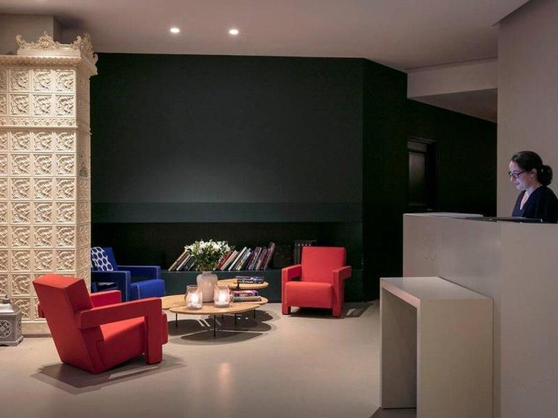 2BF5A89A42143845AF37D738367C87FA