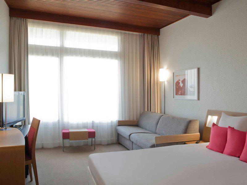 4E13B4584A3A795260AC875F72938199