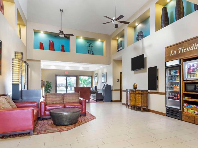 ABC2D105B33E0EAEA246A78418AE47CE