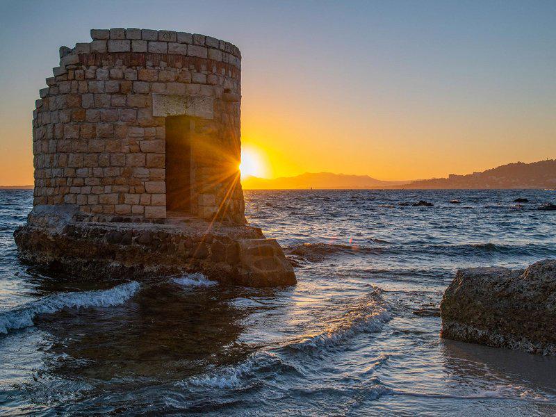 5C9BD8881B6E4C375F7DF37A45B85438