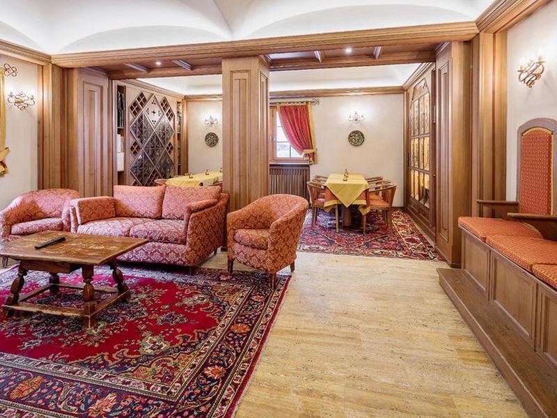 3A815C6F655E7EB625A86D2B030110E8