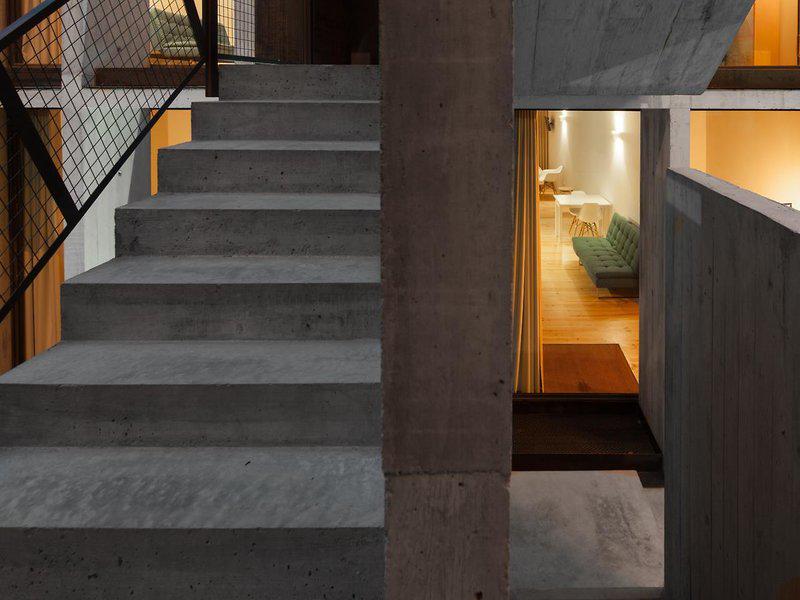 B190AC9DB808C01F22B02E0C2F21E451