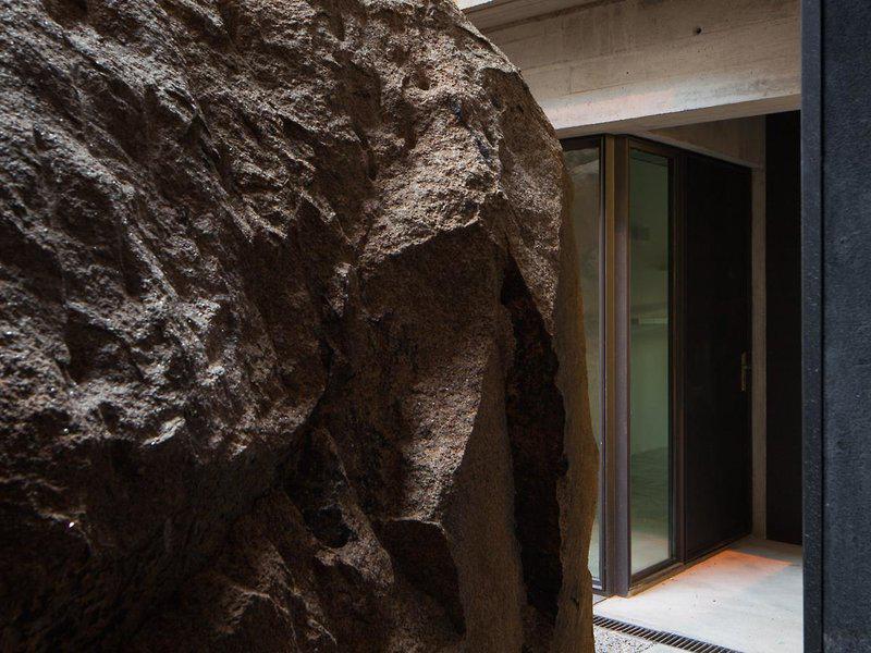 899BCAADF3431F6F4A3B137DB0306838