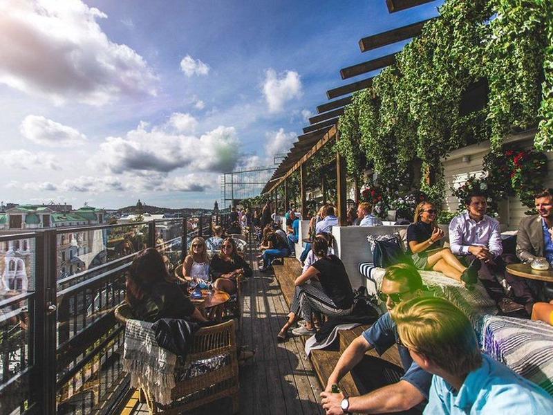 F29AAB021EF10CBCDC7844D0CBCB4365