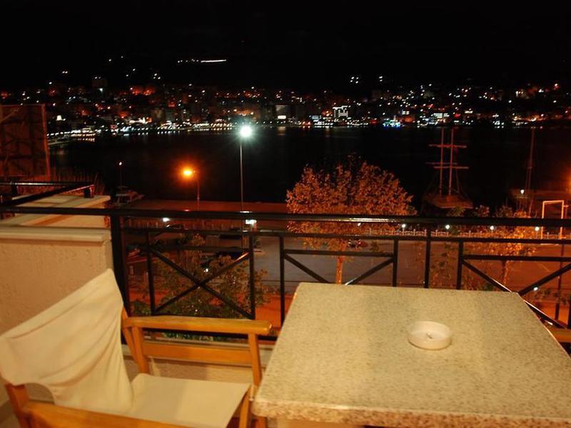 F15890CFE53A9F3AB592ADA48FA39656