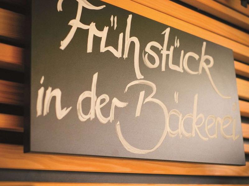 7B28F7EC556E2F576BA187CD77B552D9