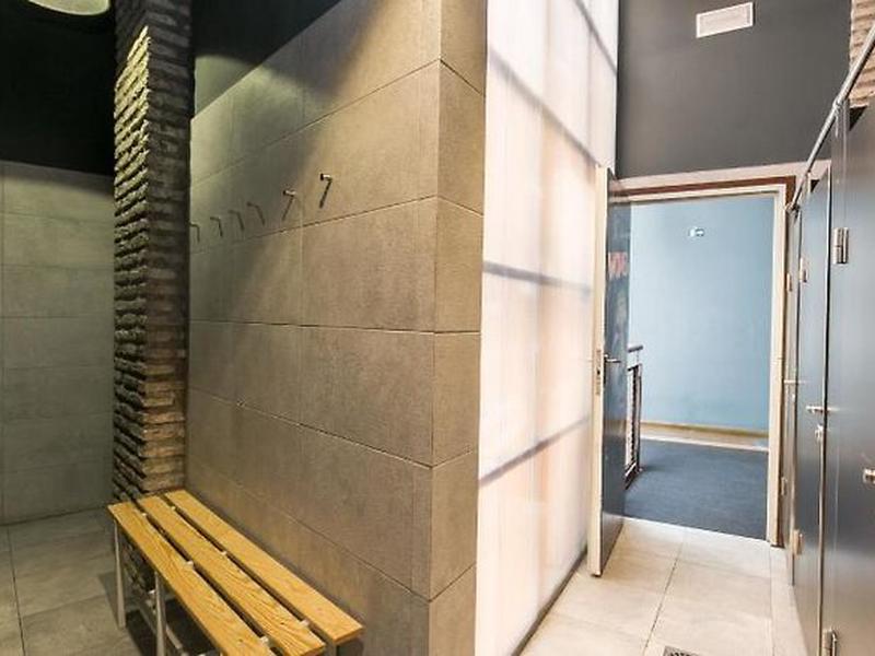 FCE93405A65F5F8847A4977F99E36581