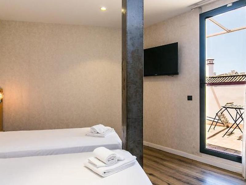 566F62E0594D545BEACD00AEA5AA35AC