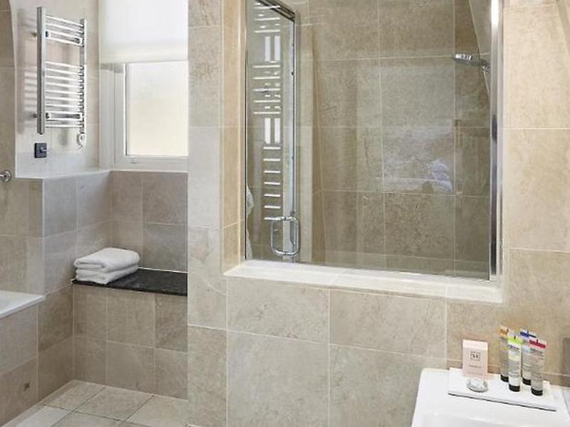 E662EC7D64148A36F4D9A3AAE9FD9083