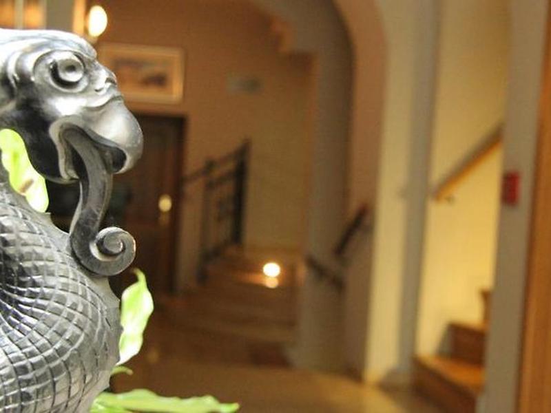 BCC40F2A0DEBDE8971FB34A61DC4A4B8