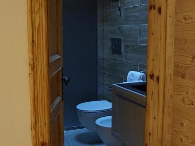 E7B52B10F24BB31B99C9BB1E91E46D0C