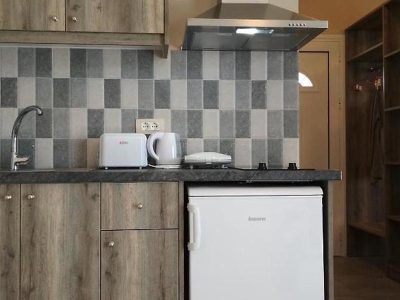 8A67224893152F3E25C4BA3EFA400501