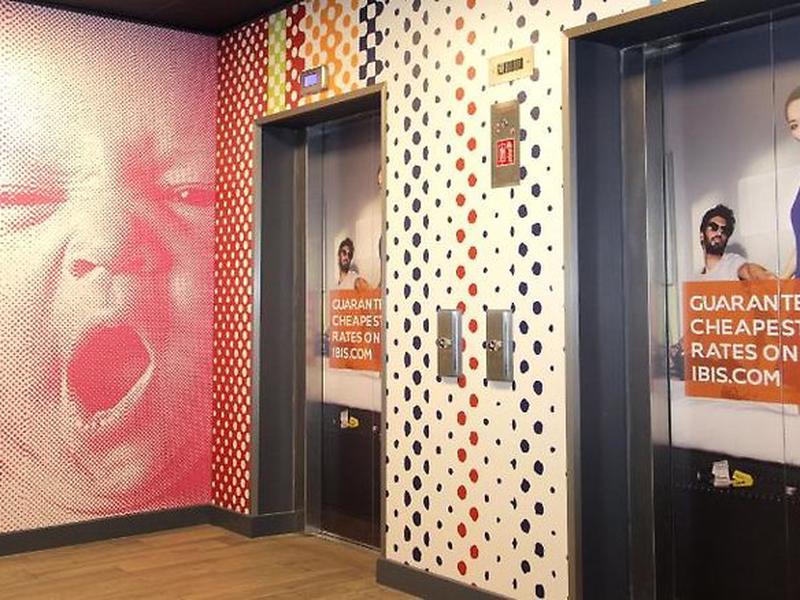 561667BCB26D206486AB8DD50761EB17