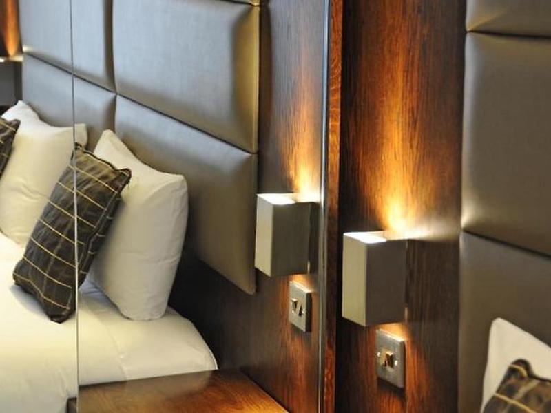 86540EDE75F34FCAE50DF265BC566A5A