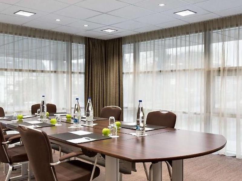 51FD34ABB65561F04F91D9B95424DB86