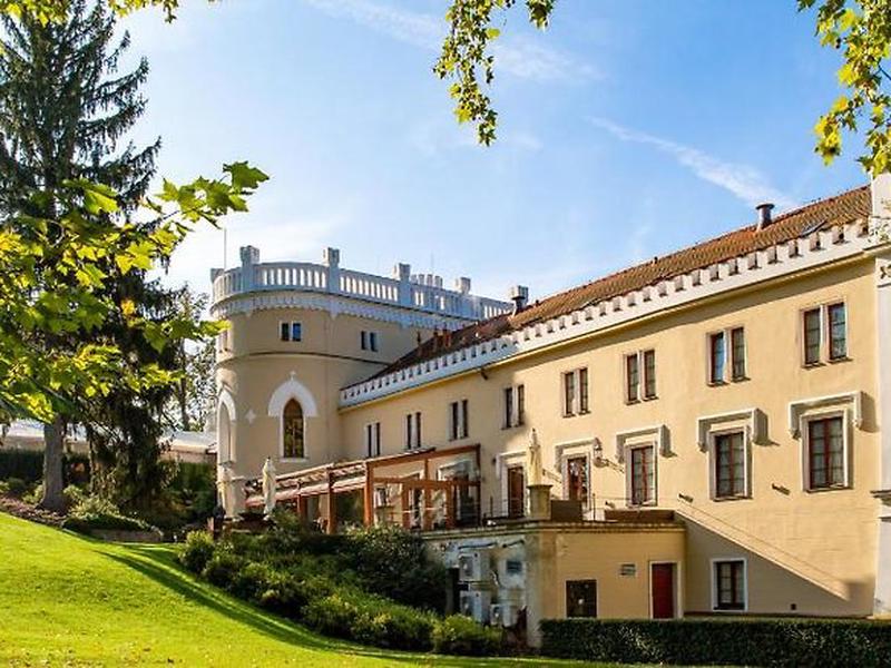 48CA202B235A72861E9A542D7595B930