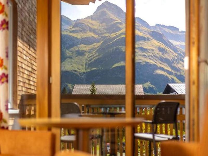 DB0A28C99F530D083DDE8512ED47F390