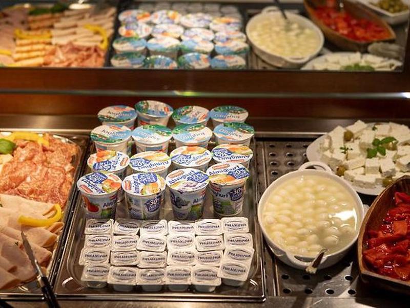 33B3EDF5D4F7BE39845469461F69848E