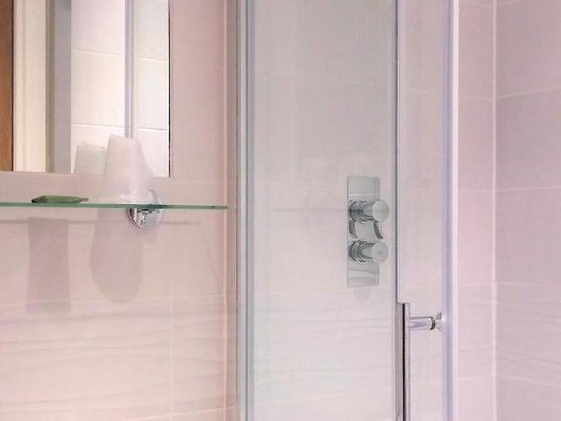 B690F7F40D986CE0889AF70E7D132ABF