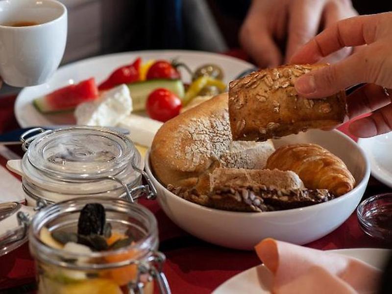 71AB2AEF7FE30C525DE5666E12C1A491