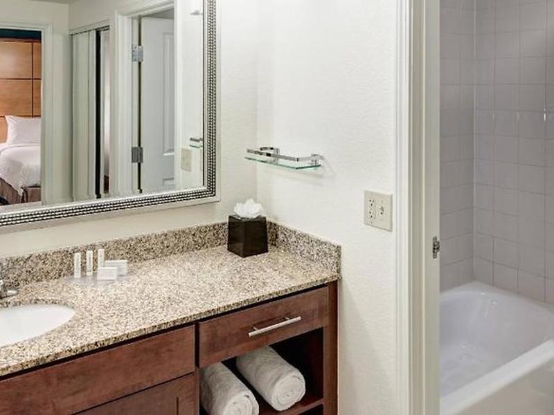 3CACCCC6E688E35FF230D6782A88CF3A