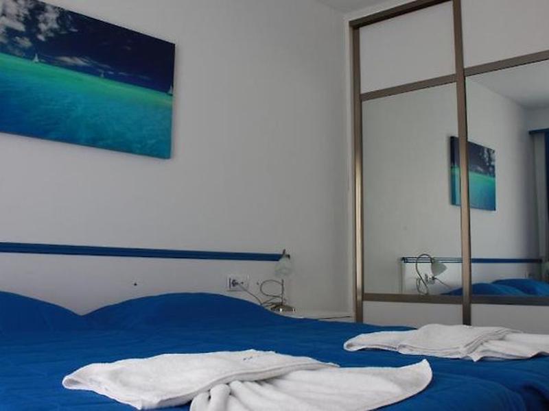 EED6D27366F521A20A6F3C4BE92C7C00