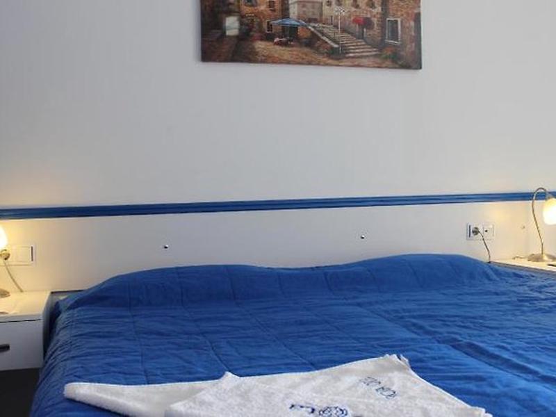 4B63CD796220BD4C7DF01BB792F35FD6