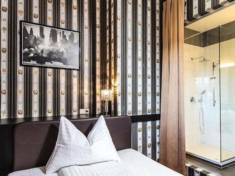 C12D2CD179330D32102761C55605540F