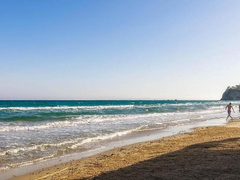 06D197C3044073B2BEAFA5268AC16E95