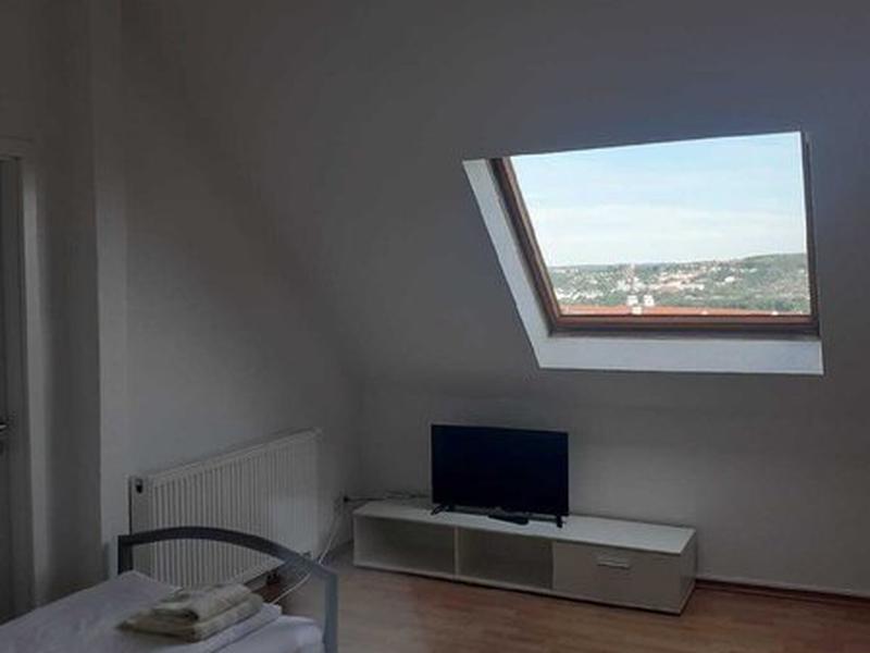 1D1F55F5424DD99844BBF3315E259B11