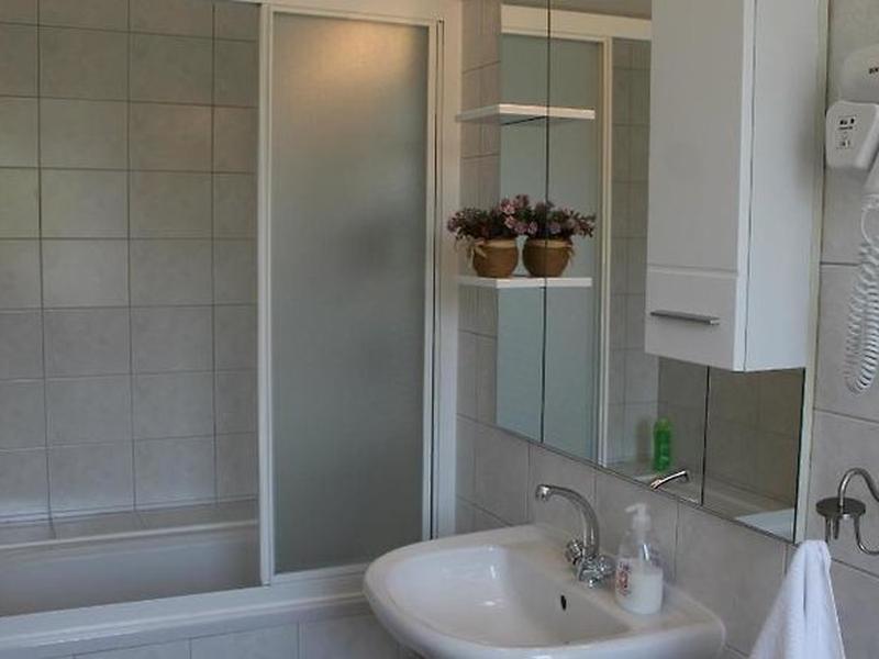 BF2E2213B161806209E4DD7A7AAB7105