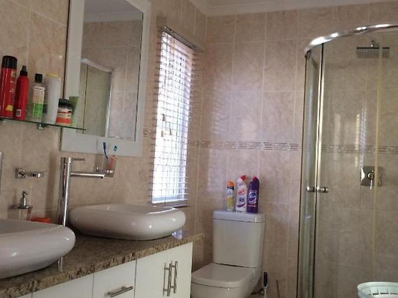 ED0AA6F317DCA3908FF6DBB292889F95