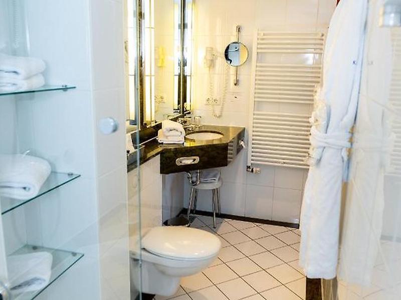 2BC74209835AEA851C4AE75904CBC376