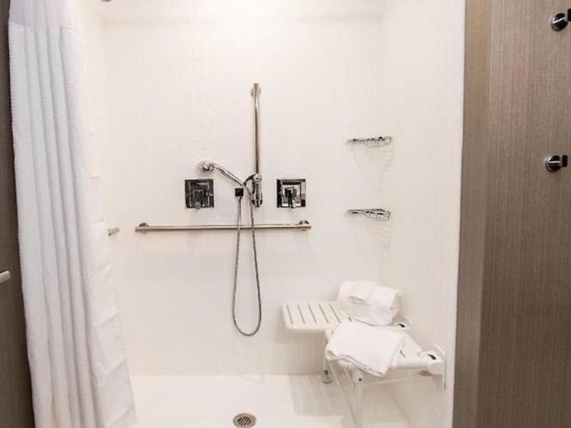 2AFA1A1CCCC545A42C54982D09AA2737