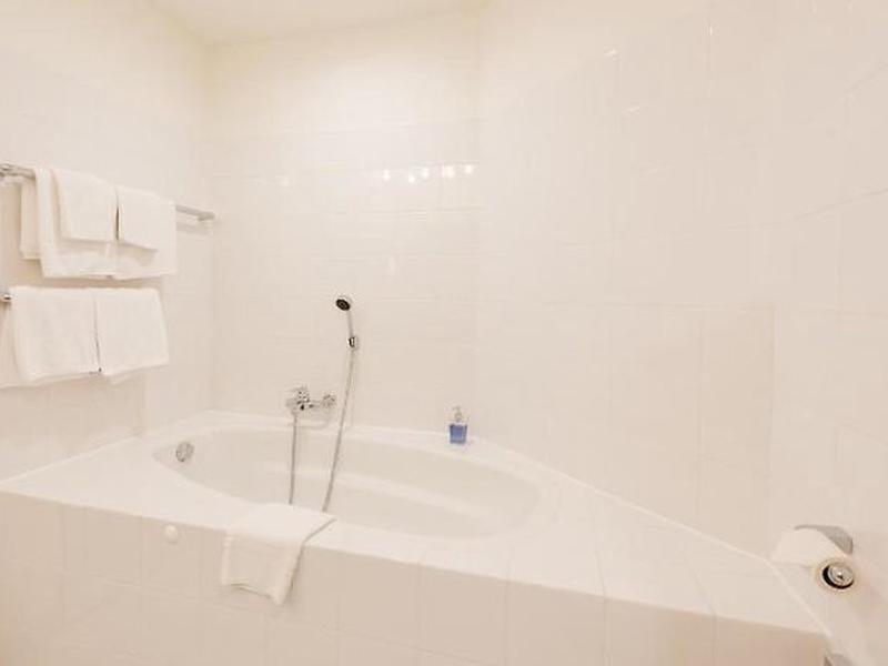 5766004F008832C6DC316F050B30385D