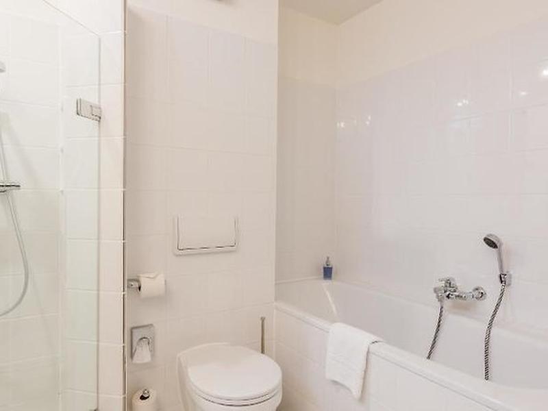 04B1AEDAF3AB44C1B11938222ED1E479