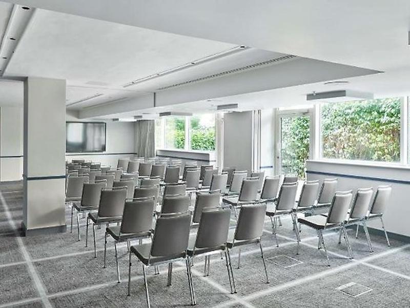 3F35BF8494BC3F3FA4B9F387AAB5CDB8