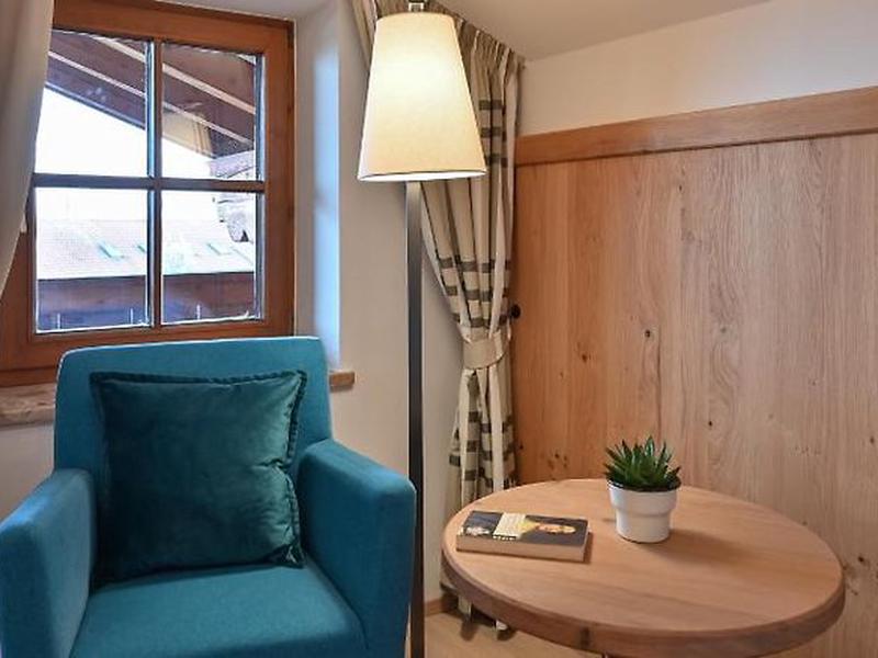 E56E7EC4F2D2A2747D7C79DB5017581F