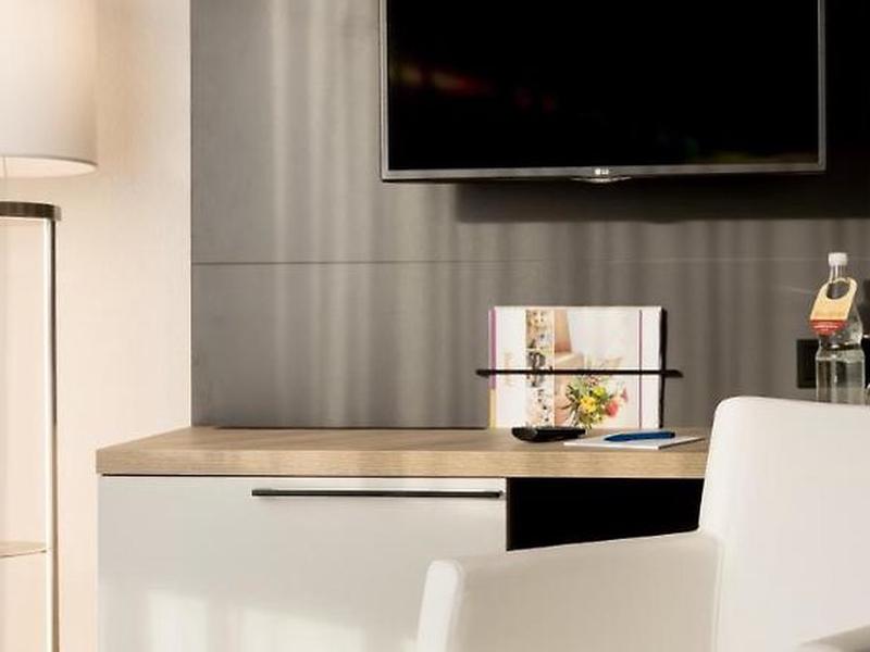 3AA26DACCD17A6A8EF3FD98A0C3980EC